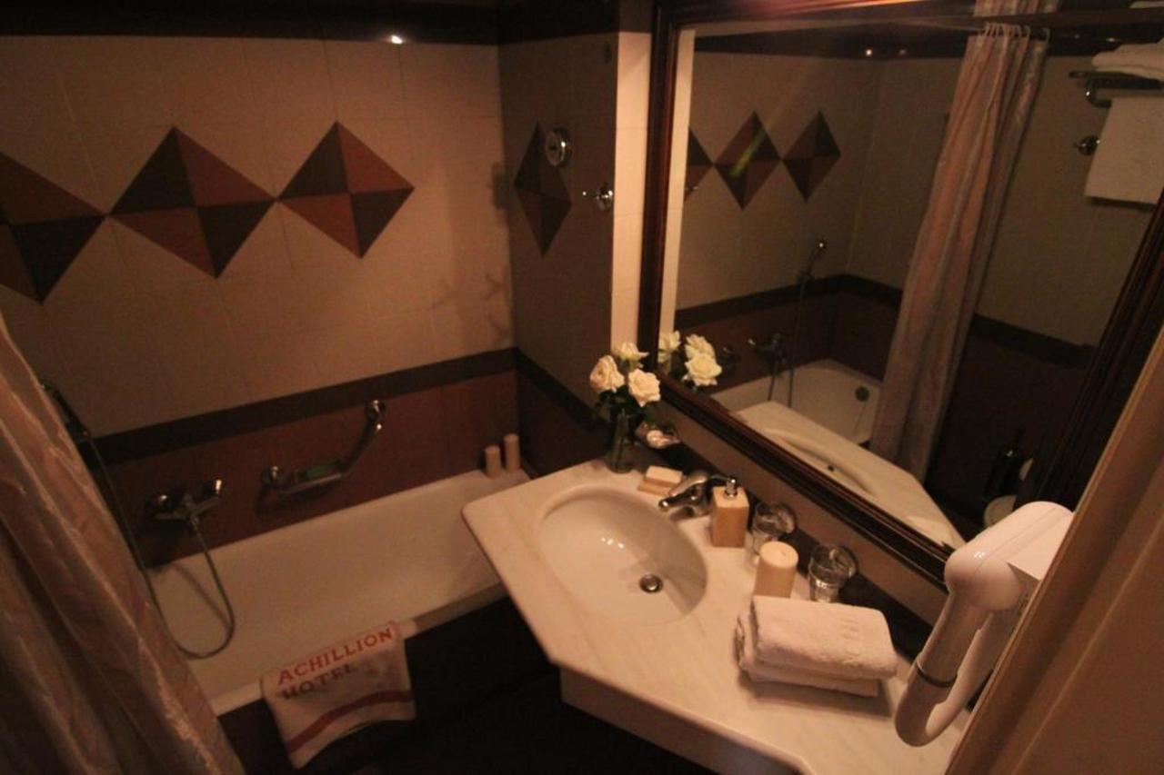 โรงแรมอคีเลี่ยน เอเธนส์ ภายนอก รูปภาพ