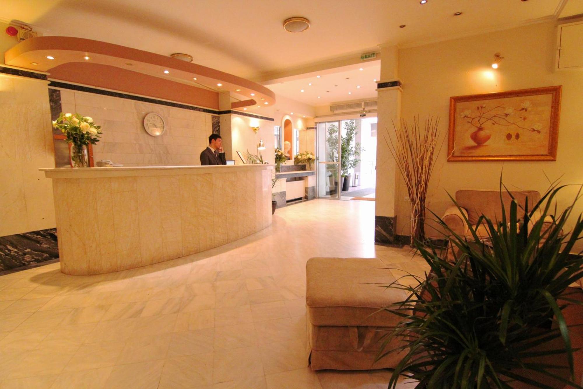 โรงแรมอคีเลี่ยน เอเธนส์ ภายนอก รูปภาพ